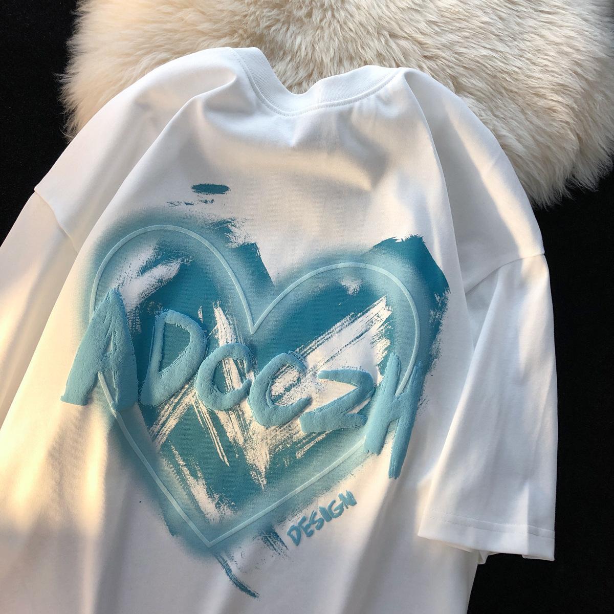 Men's and Women's Summer New Love Print Couple Top Loose Crewneck T-Shirt