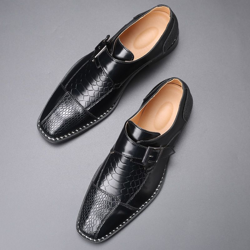 Spring new business casual men's shoes: British pointed-toe leather shoes, men's belt-buckle trendy shoes, men's cross-border shoes