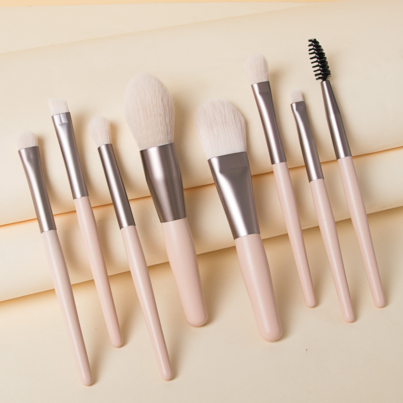 8 Pcs Mini Travel Portable Soft Makeup Brushes Set Eye Shadow Foundation Powder Eyelash Lip Concealer Blush Make Up Brush Set