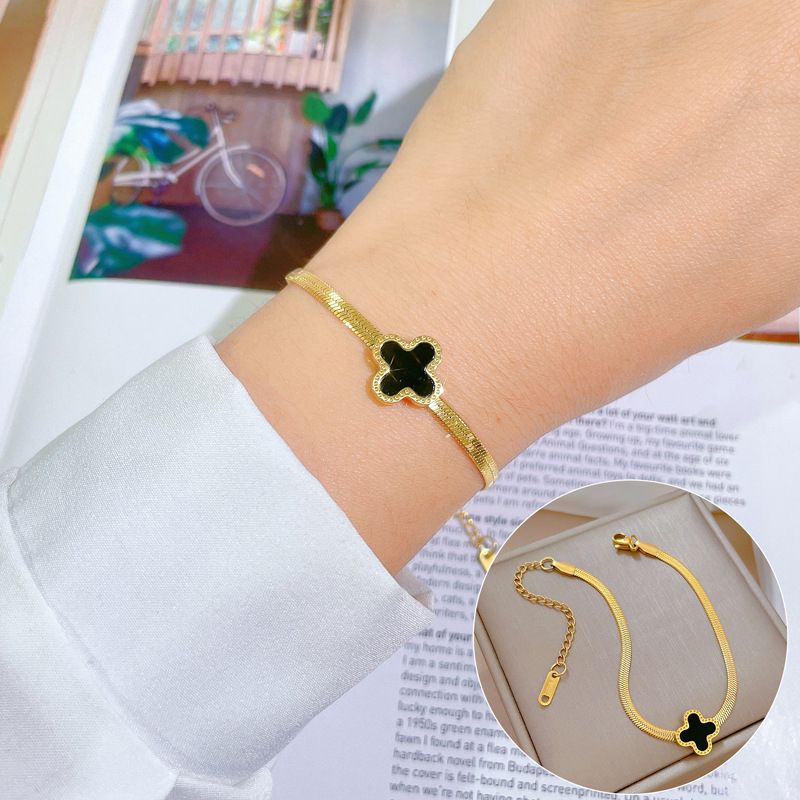Lucky Four Leaf Clover Snake Chain Bracelet for Women Vintage Black Enamel Clover Charm Titanium Steel Bracelet Adjustable Extension Chain Anti-fade Waterproof Fashion Daily Jewelry Gift for Ladies Best Friend Two Classic Solid Color Wrist Chain
