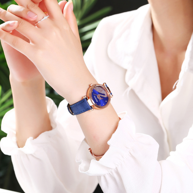 PD530-1-0731 Fashion Women Watch Starry Sky Mesh Belt Luxury Dress Magnetic Watch