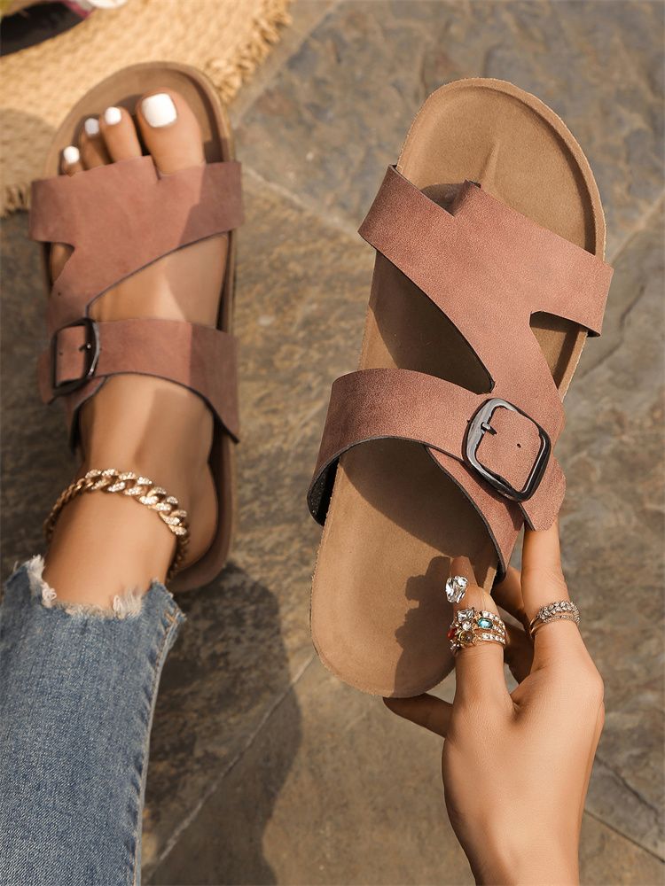 Large size flat Slippers women 2025 NEW belt BUCKLE fashion FLAT bottom OUTSIDE CORK bottom cool slippers Slippers