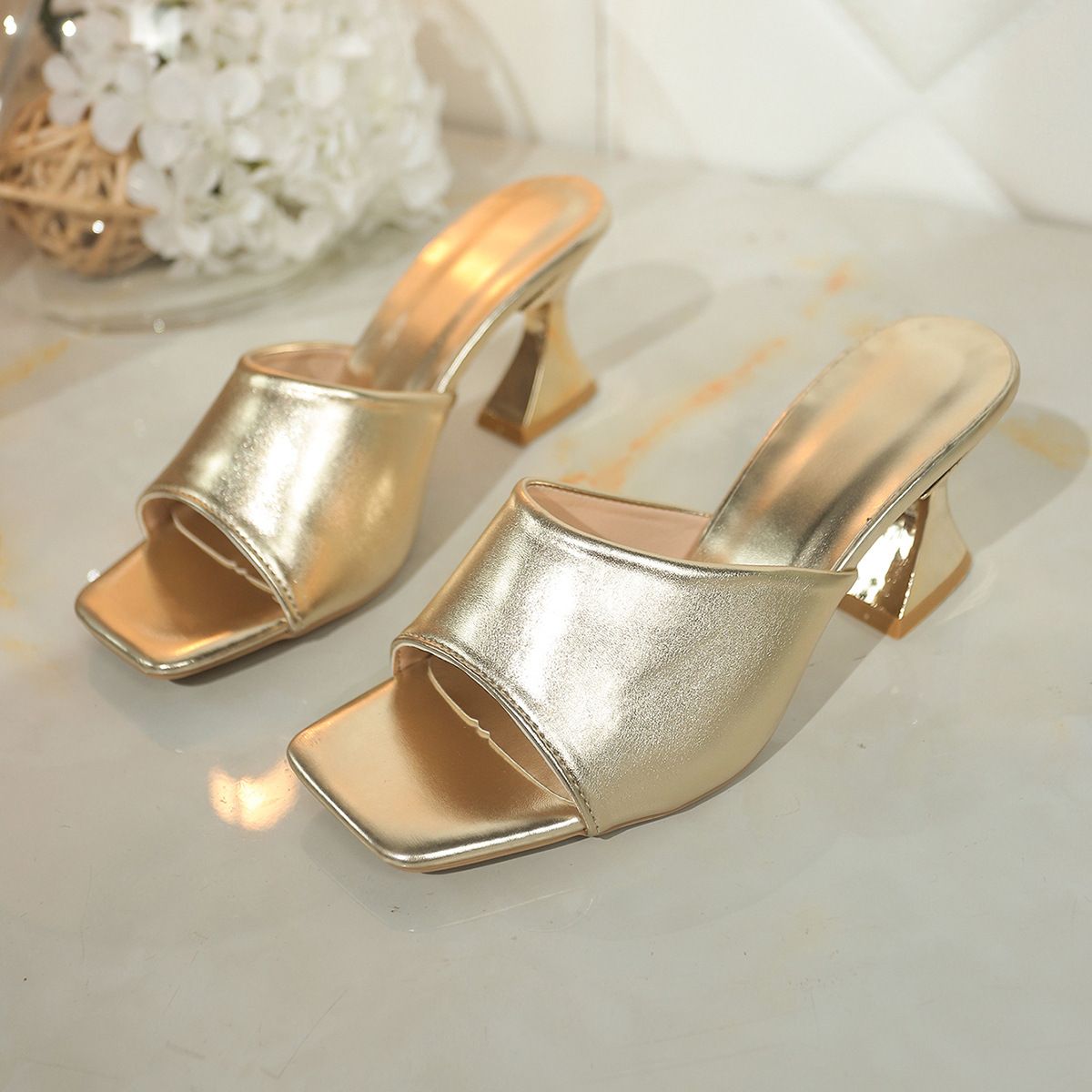 2025 Summer New Style Square Toe Irregular Heel Sandals Women's Plus Size Elegant Cross-Border High Heels