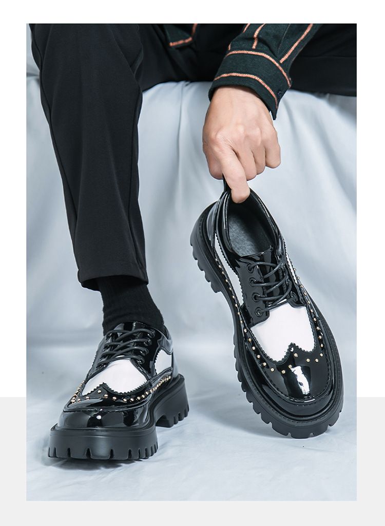 Cross-border large-sized 2025 formal casual shoes with rivets, personalized barber leather shoes, thick-soled height-increasing, black and white fashionable men's shoes