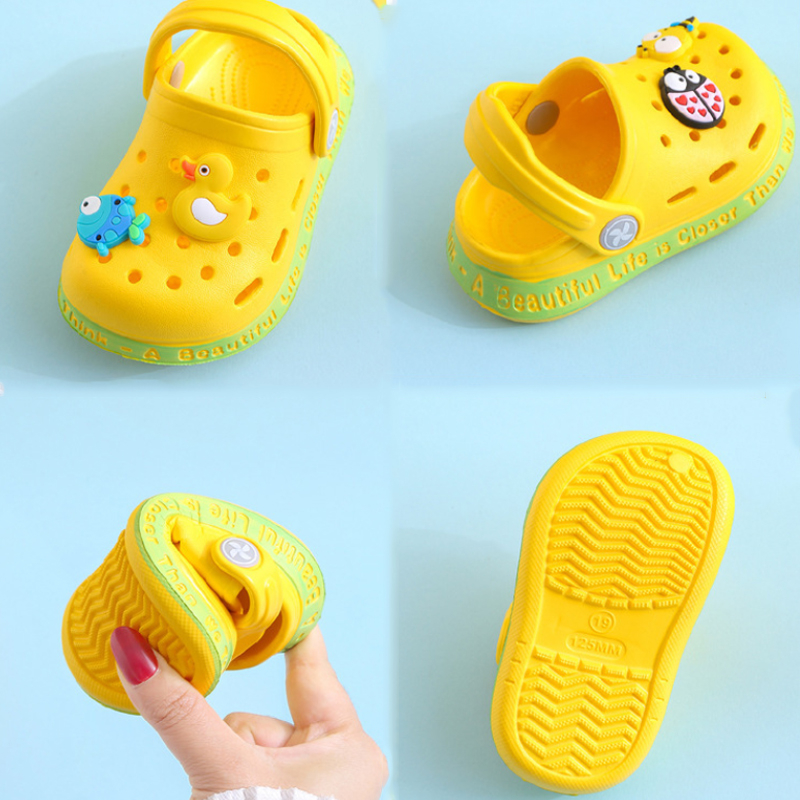 Yellow Duckie Summer sandals kids Mules Baby Boys Girls Cartoon baby Sandals Flat Heels Solid Cartoon Slippers Children's Garden Shoes