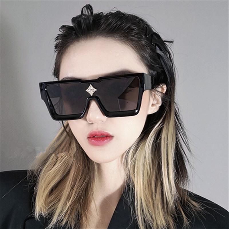 5236 Women's New One-Piece Thick Edged Sunglasses, UV Resistant Sunglasses