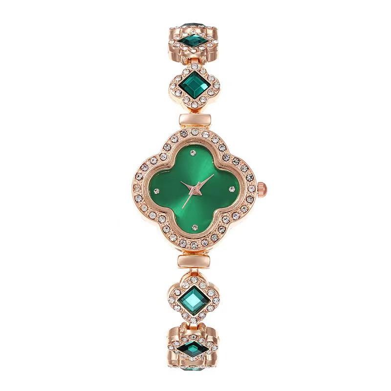 Best Wrist Watches For Ladies  Four-Leaf Clover Bracelet, Versatile, Luxurious, Green Gem-Set Diamond Compact Watch