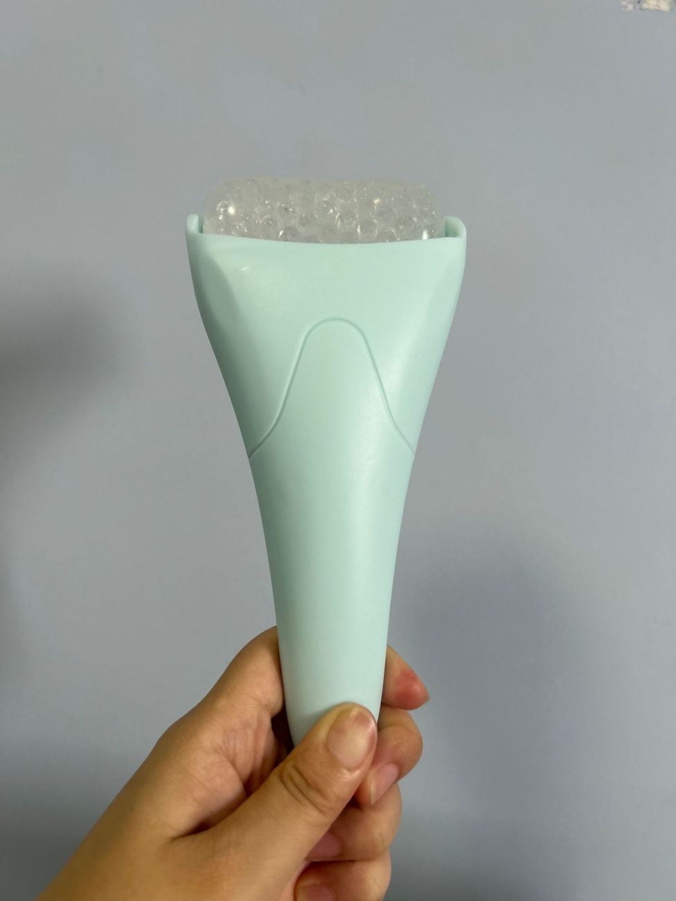 Ice roller massager face ice roller ice beauty（opp bag）Light green