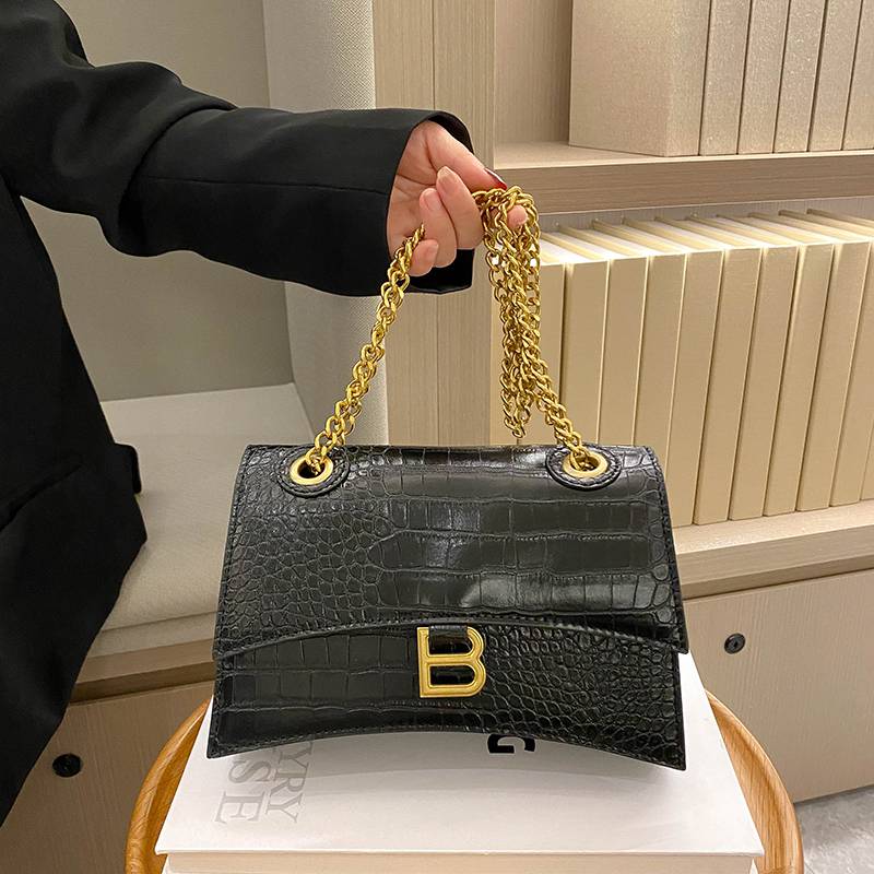 2023 Famous Designer Brand Chain Shoulder Messenger Bag Small Square Bag Luxury Fashion Ladies Wallets and Handbags