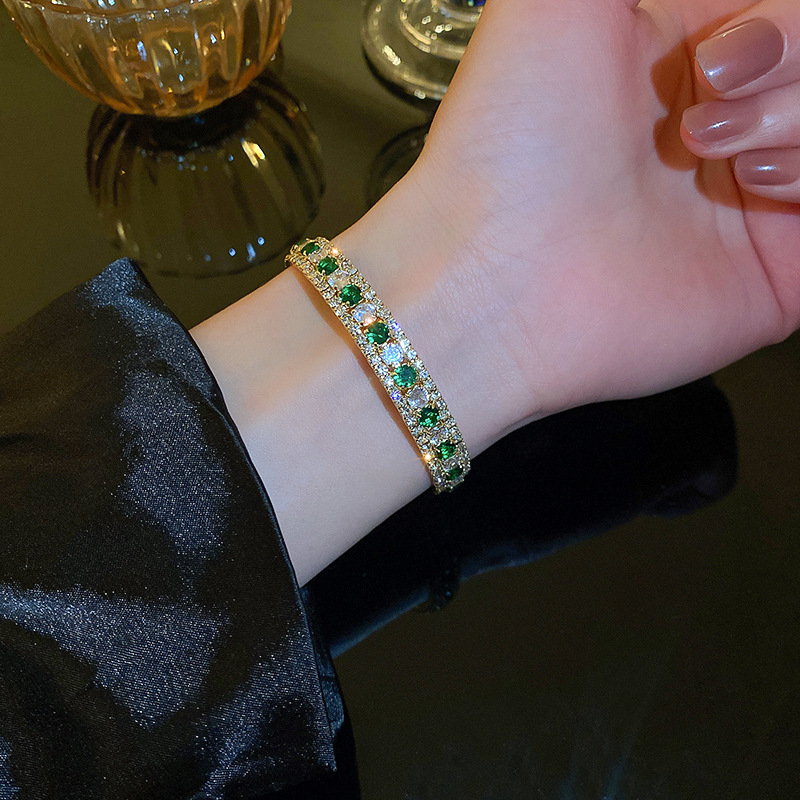Women's Personality Green Rhinestone Square Bracelet Geometric Zircon Opening Bracelet