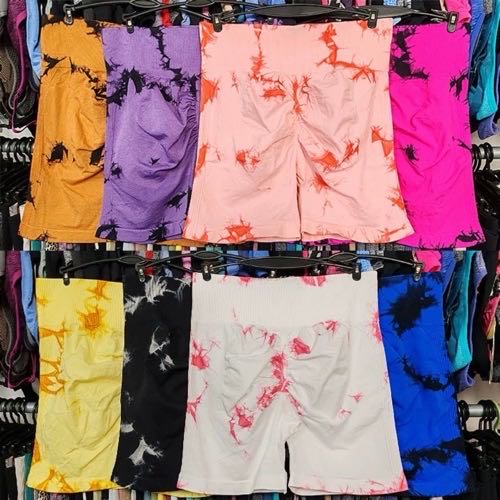 Seamless quick-drying stretch thin three-point yoga running fitness peach hip tie-dye yoga shorts slim fit hip pants