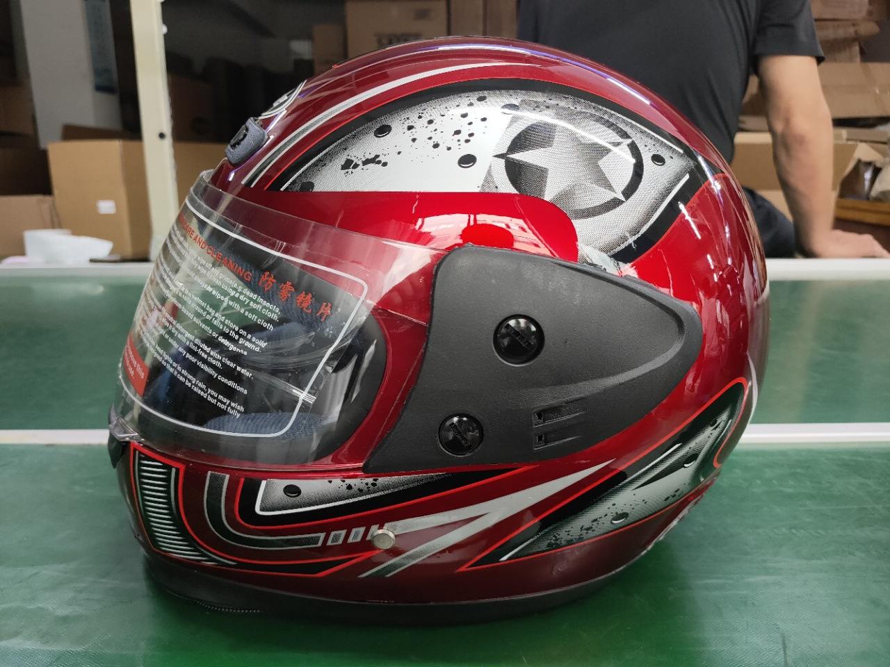 Motorcycle electric vehicle commuter helmet adult men and women motorcycle riding helmet full helmet