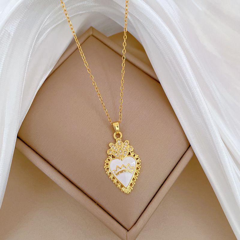 Women Enamel Heart Crown Pendant Necklace, Titanium Steel Chain, Cubic Zirconia Inlaid Vintage Lace‑Border Clavicle Necklace, Elegant Luxury Versatile Neck Jewelry, Adjustable 40+5cm Chain, Fashion Daily Banquet Statement Necklace Gift for Ladies Girls