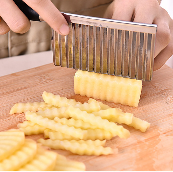 A258-01 Potato Wavy Edged Knife Stainless Steel Kitchen Gadget Vegetable Fruit Cutting Tool Kitchen Accessories
