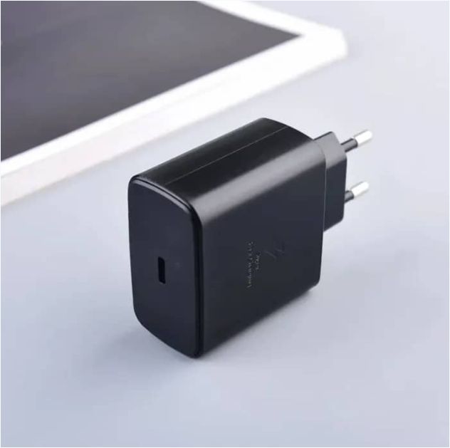Samsung 45W PD Fast Charging Adapter with USB-C to USB-C Cable (5A)