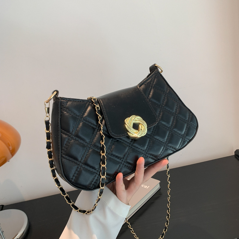 2024 New Fashion Foreign Style Women's Bag Trend Casual Chain Bag Shoulder Messenger Bag Large Capacity Underarm Bag