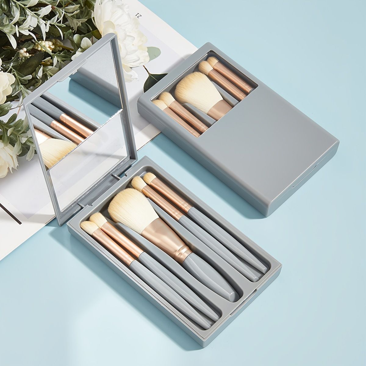 5 Pieces Portable Travel Makeup Brush Set with Built-in Mirror, Morandi Color Window Packaging, Soft Bristle Powder & Eyeshadow Brushes, Affordable Mini Cosmetic Kit for Daily Touch-Up

