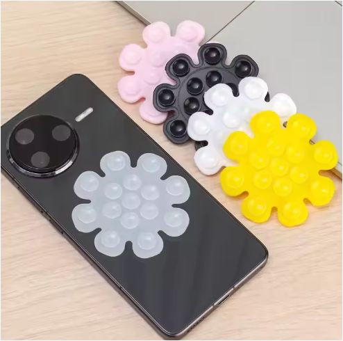 Silicone Suction Case Anti-Slip Dashboard Mount Accessory for Mobile Phone