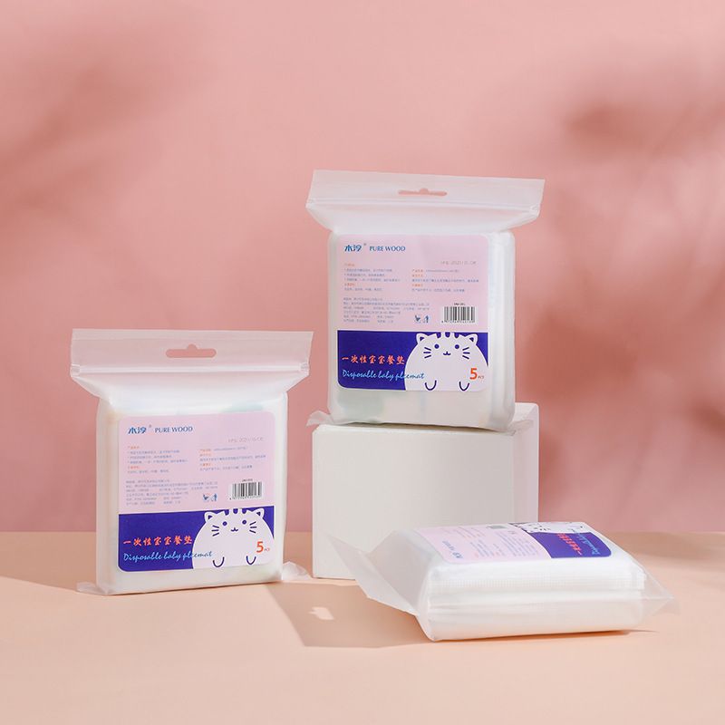 A pack Muchen children's disposable dining mats, waterproof and oil-proof, no need to wash, portable tablecloth cartoon fruit pattern.