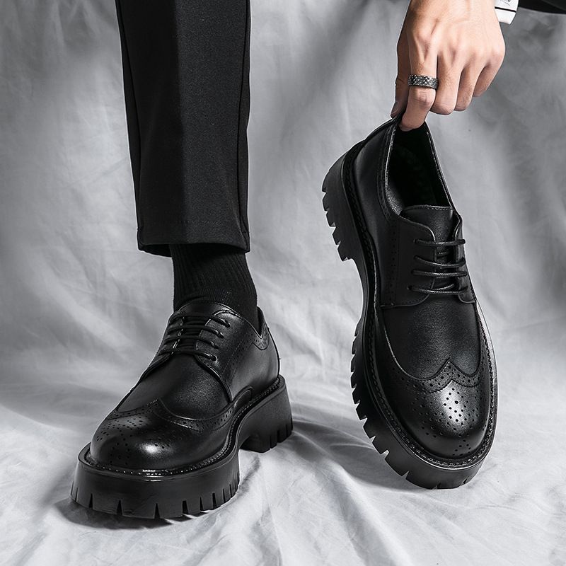 Spring and Autumn's new Bullock big head leather shoes, low-top outdoor lace-up casual shoes for teenagers, thick-soled fashionable men's shoes
