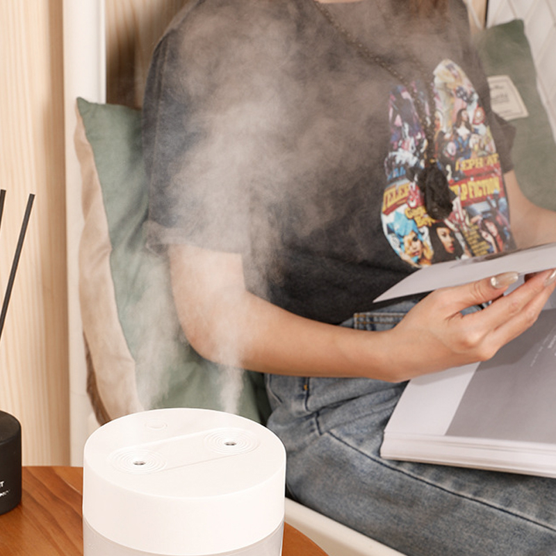 1.6L Air Humidifier Single Nozzle, USB Power Supply, Suitable for Study Room, Bedroom, Baby Room, Office, Car, With 7 Color LED, Air Humidifier, Can Be Used for Facial Moisturizing
