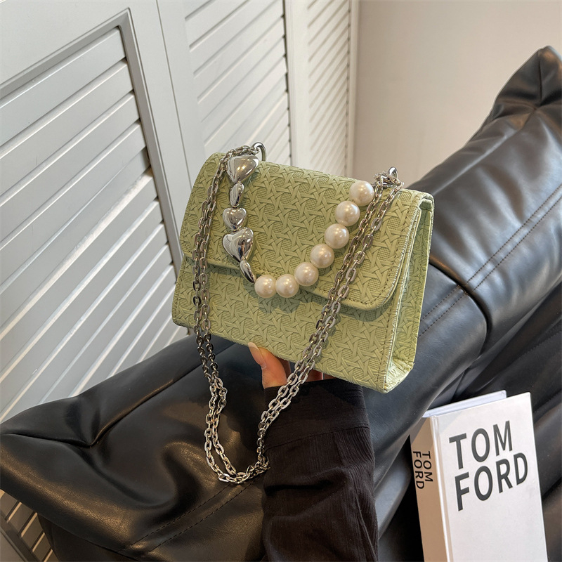 2023 New Personality Fashion Pearl Chain Bag One Shoulder Messenger Bag Casual Small Square Bag Trendy Women's BagGreen