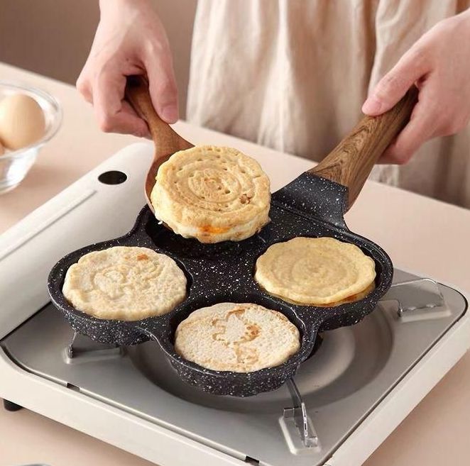 Umllpet Fried Egg Pan with 3 Holes, Non-Stick Pancake Pan, Aluminium Omelette Pan, Fried Egg Burger Pan for Breakfast Fried Eggs, Pancakes, Steak, Bacon, for Induction & Gas DR-dgm02