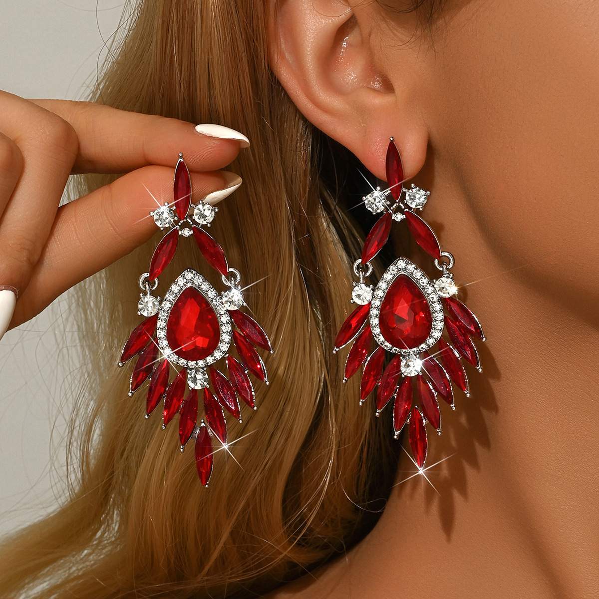 Luxury Full Paved Rhinestone Dangle Earrings Super Shiny Teardrop Marquise Crystal Drop Earrings Silver Alloy Light Luxury Statement Ear Jewelry Elegant Long Chandelier Earrings Matching Evening Gown Banquet Wedding Party Formal Women Fashion Sparkling Ear Pendant Gift
