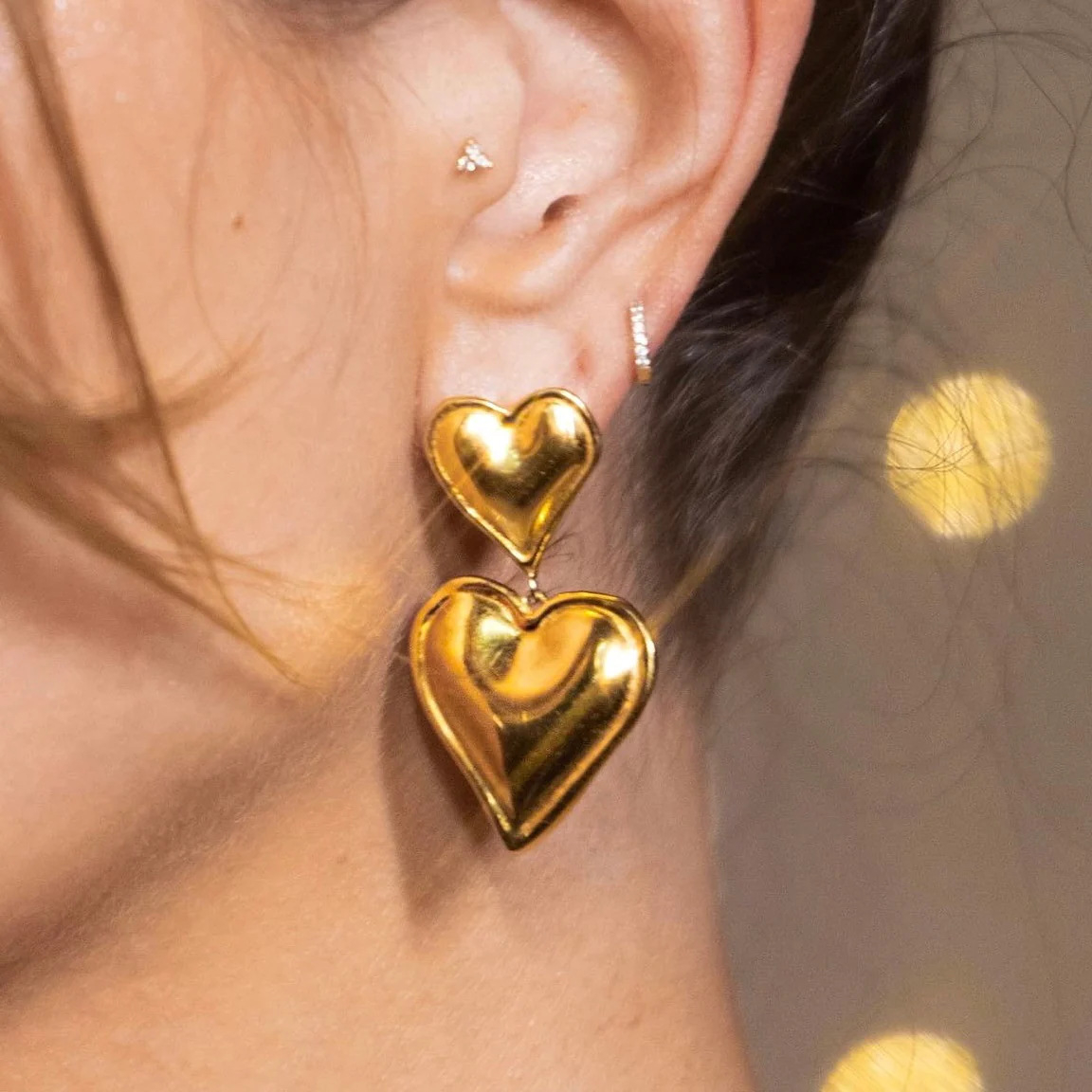 5845601 Vintage Gold Plated Gold Color Metal Trendy Earrings for Women Heart Drop Earrings Female Jewelry Stud Earrings