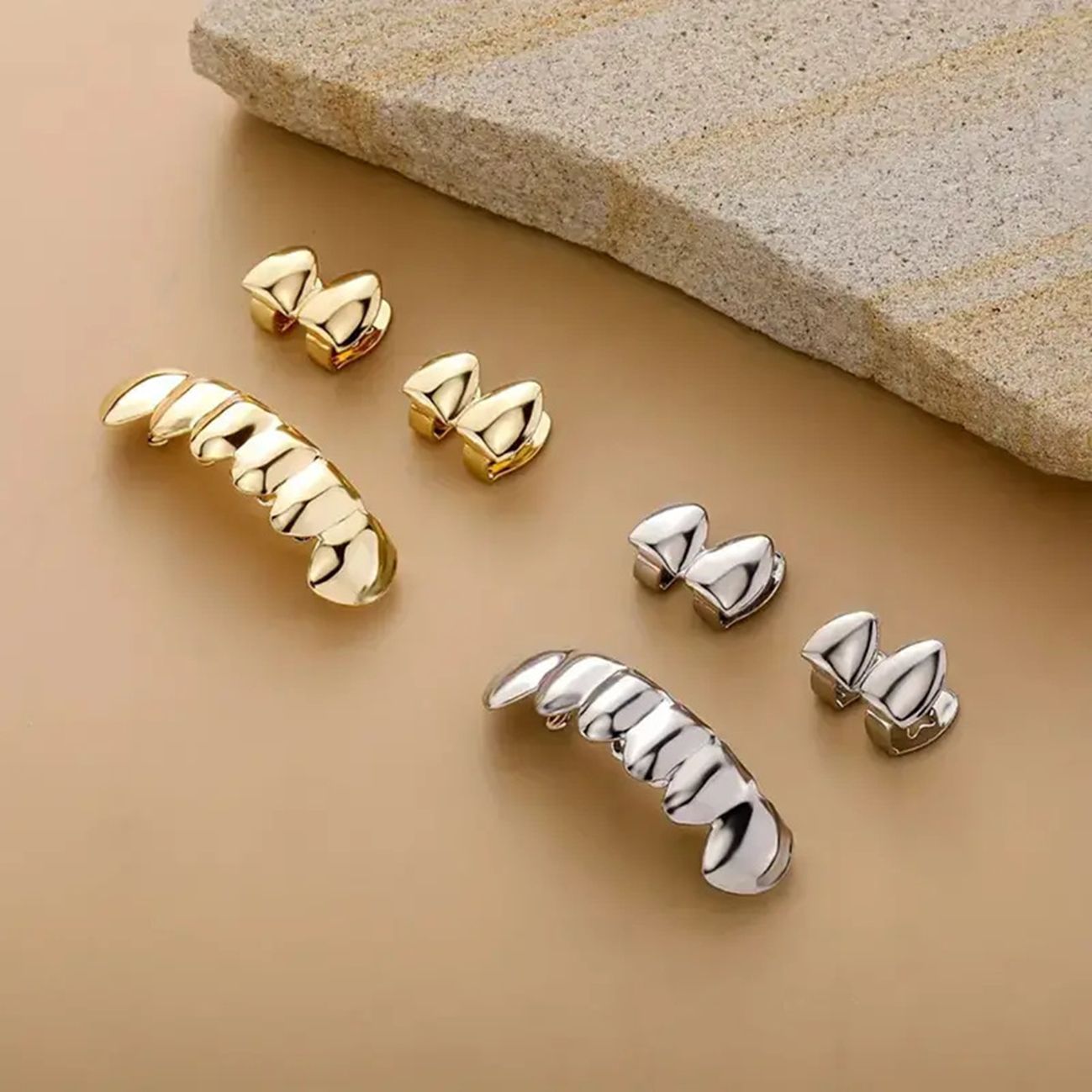Fashion double glossy three-piece hip-hop teeth grillz tooth grillz men and women Halloween stage dentures props hip-hop teeth grillz tooth grillz
