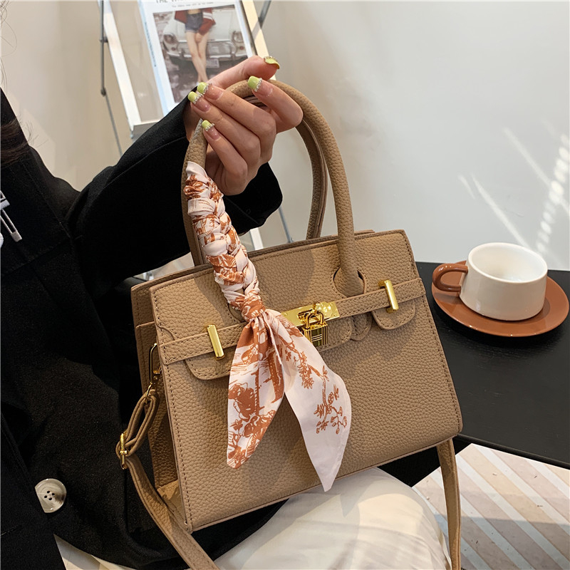 9988 Lychee pattern lady handbag large capacity versatile leisure four seasons style single shoulder bag for women