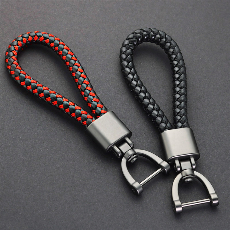 High-end hand-woven leather car keychain 360 degree rotating horseshoe buckle keychain