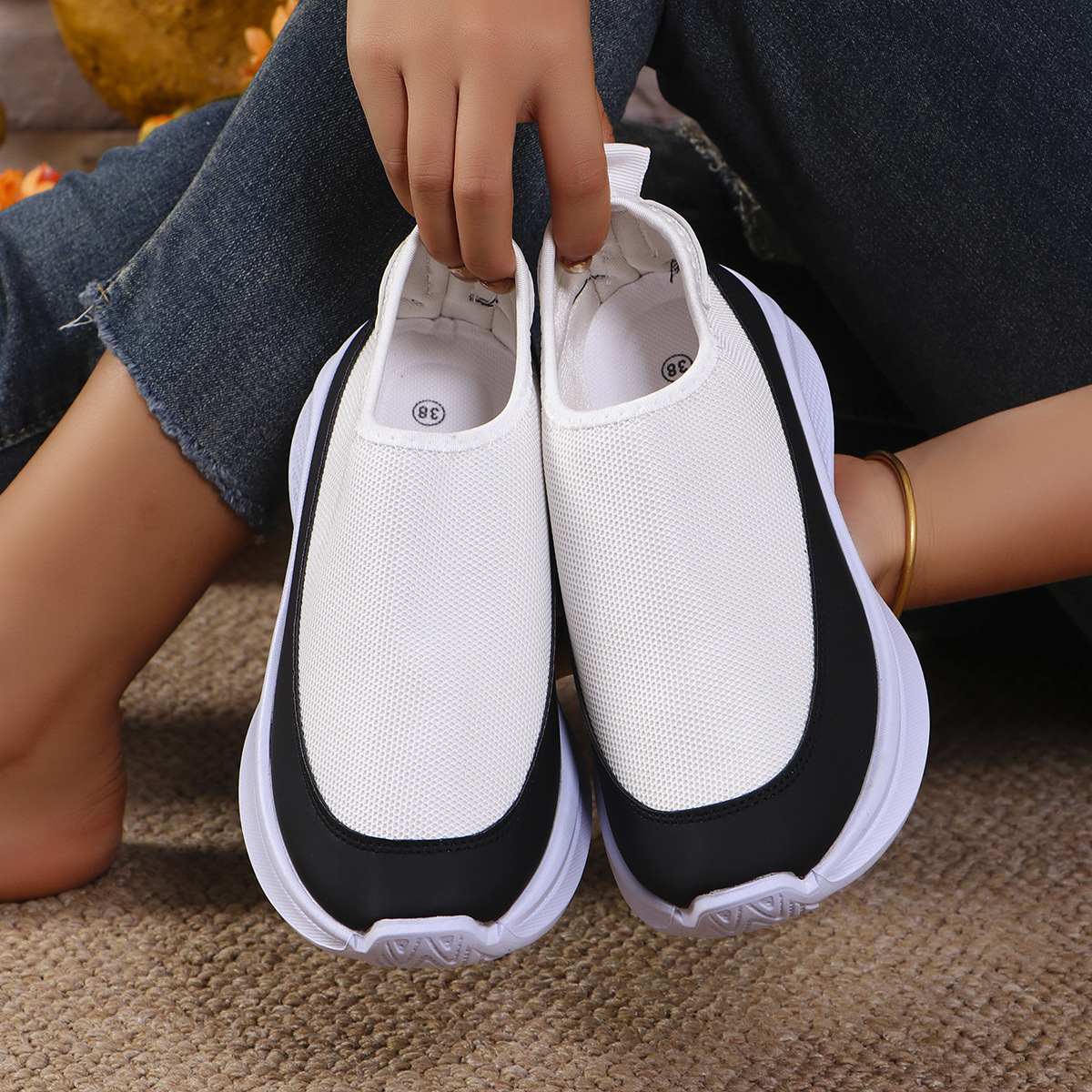 2024 flying woven men's shoes Fashion socks shoes summer cloth shoes breathable platform lazy shoes increase casual foot cover 8838