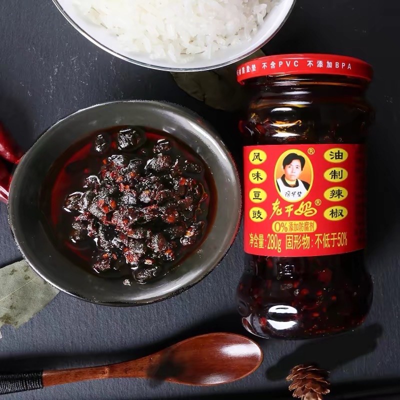 Lao Gan Ma fermented soybean and chili sauce, 280g x 1 bottle of mixed rice sauce