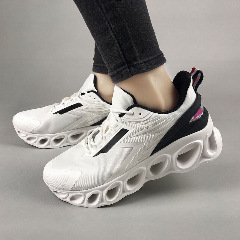 Spring New Men's Shoes Outdoor Trendy Shoes Breathable Mesh Shoes Men's Sports Shoes Versatile Men's Shoes