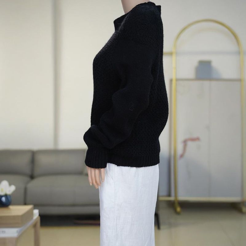 Wool knit Sweater Round Neck Women's Sweater