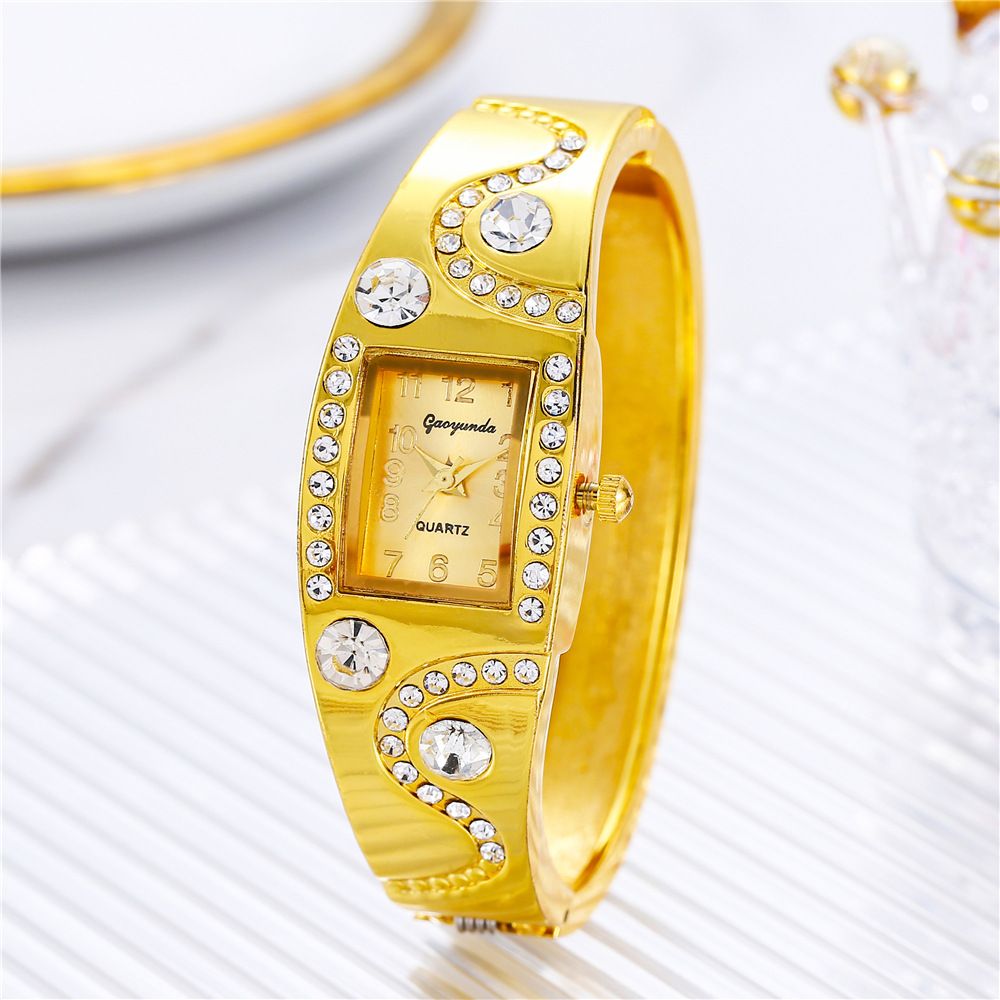 Vintage Gold-Tone Crystal Bangle Watch, Women's Fashion Quartz Wristwatch, Retro Diamond-Encrusted Bracelet Watch, Elegant Dress Watch for Daily & Special Occasions
