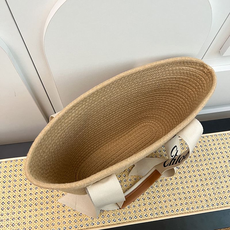 Straw Bag Bag Women's Large Capacity Resort Beach Bag Woven Vegetable Basket Commuter Tote Bucket Bag