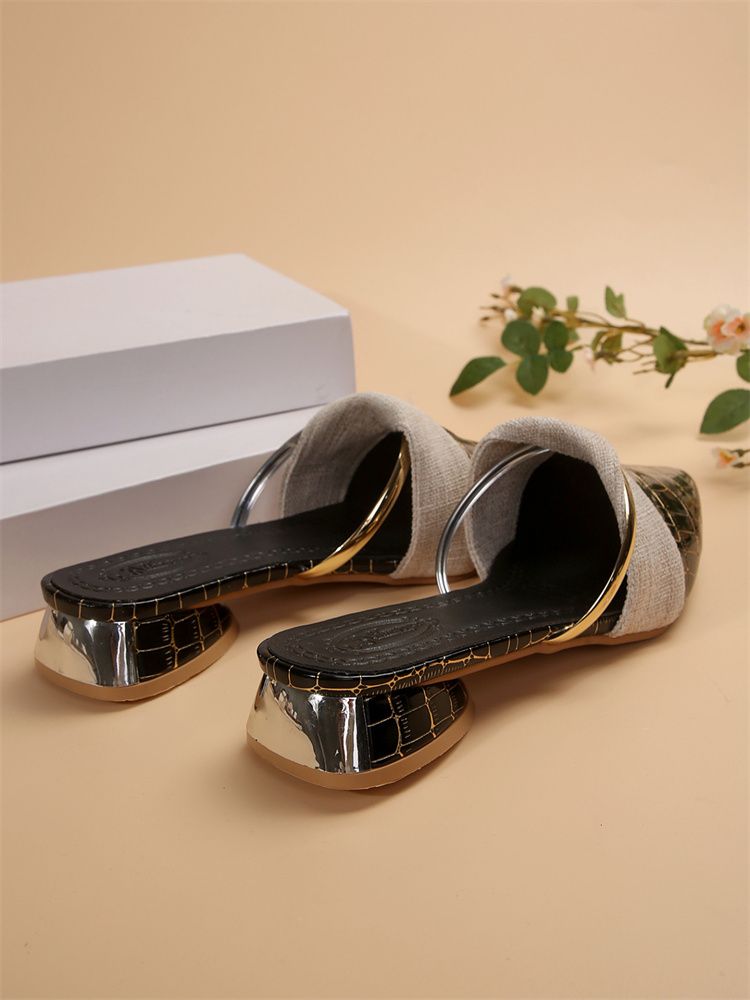 2025 Spring New Style Pointed Toe Snake Print Mule Sandals Women's Plus Size Low Heel Outdoor Sexy Fashion Foreign Trade Slippers