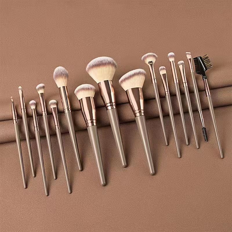15 Pcs Complete Makeup Brush Set, Professional Beauty Tools, Including Powder Brush, Contour Brush, Eyeshadow Brush & Lip Brush for Full Face Makeup

