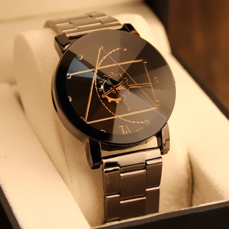 Men Watch British Personality Compass Alloy Steel Band Watch