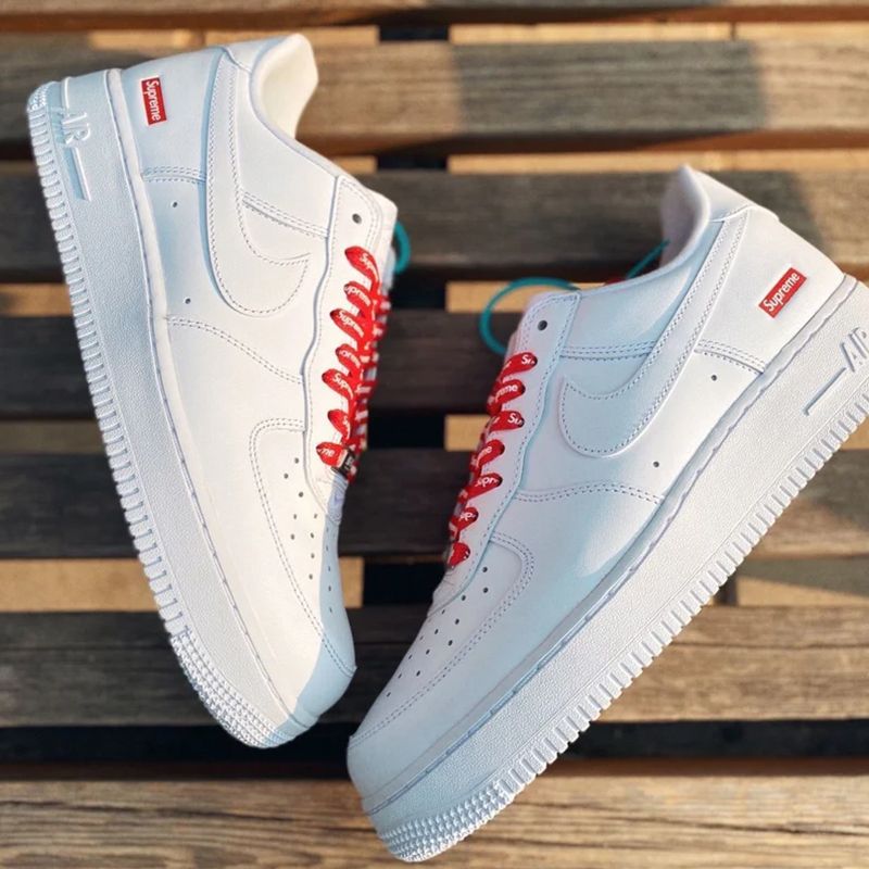 LV Louis Vuitton Supreme x Nike Air Force 1 "box logo" low-top'07 sneakers, Imitation Super,TPR Sole unisex white sneakers