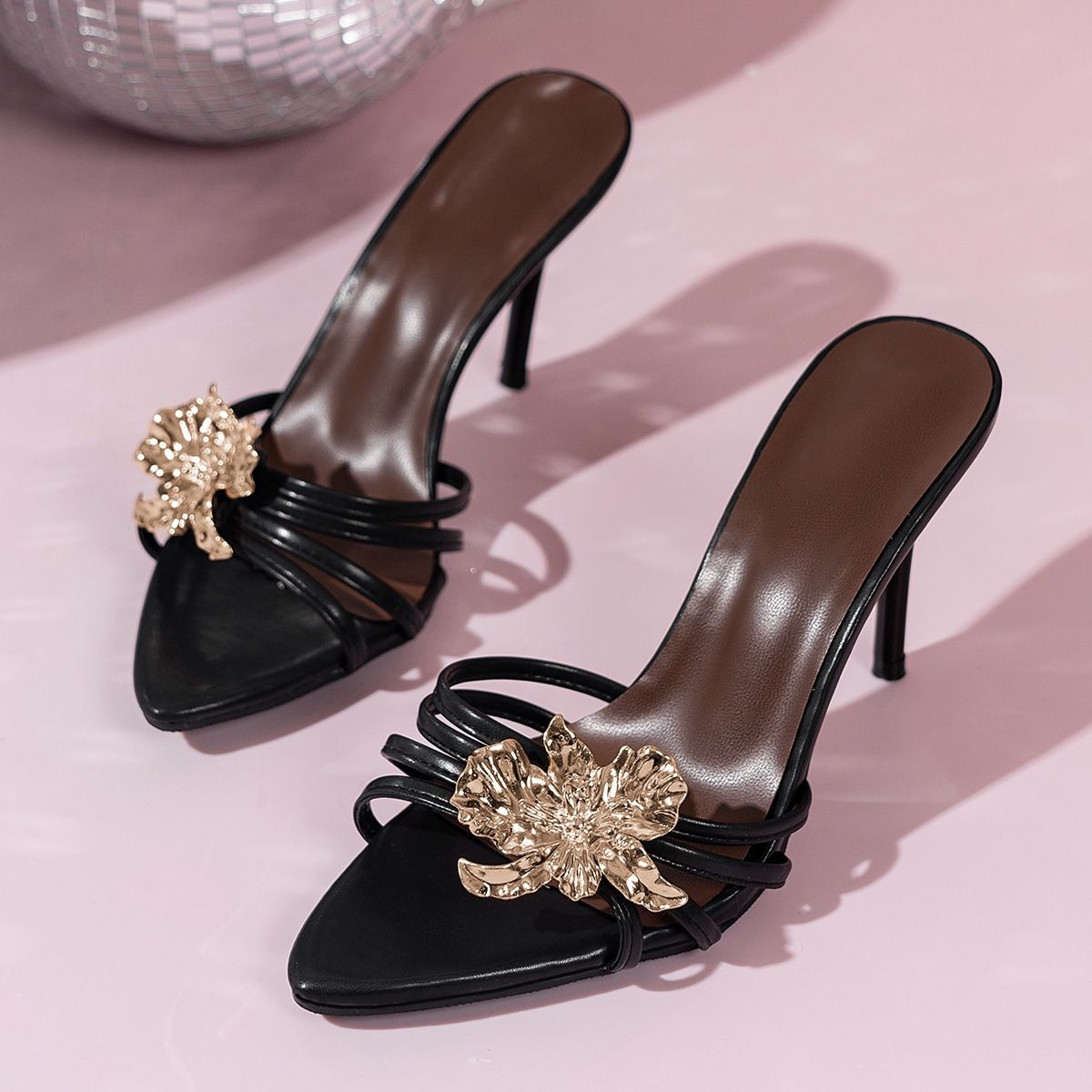 Women's Pointed Toe Heels 2025 Summer Slim Strap Sandals with Flower Decor Plus Size Dress Shoes欧美高跟鞋
