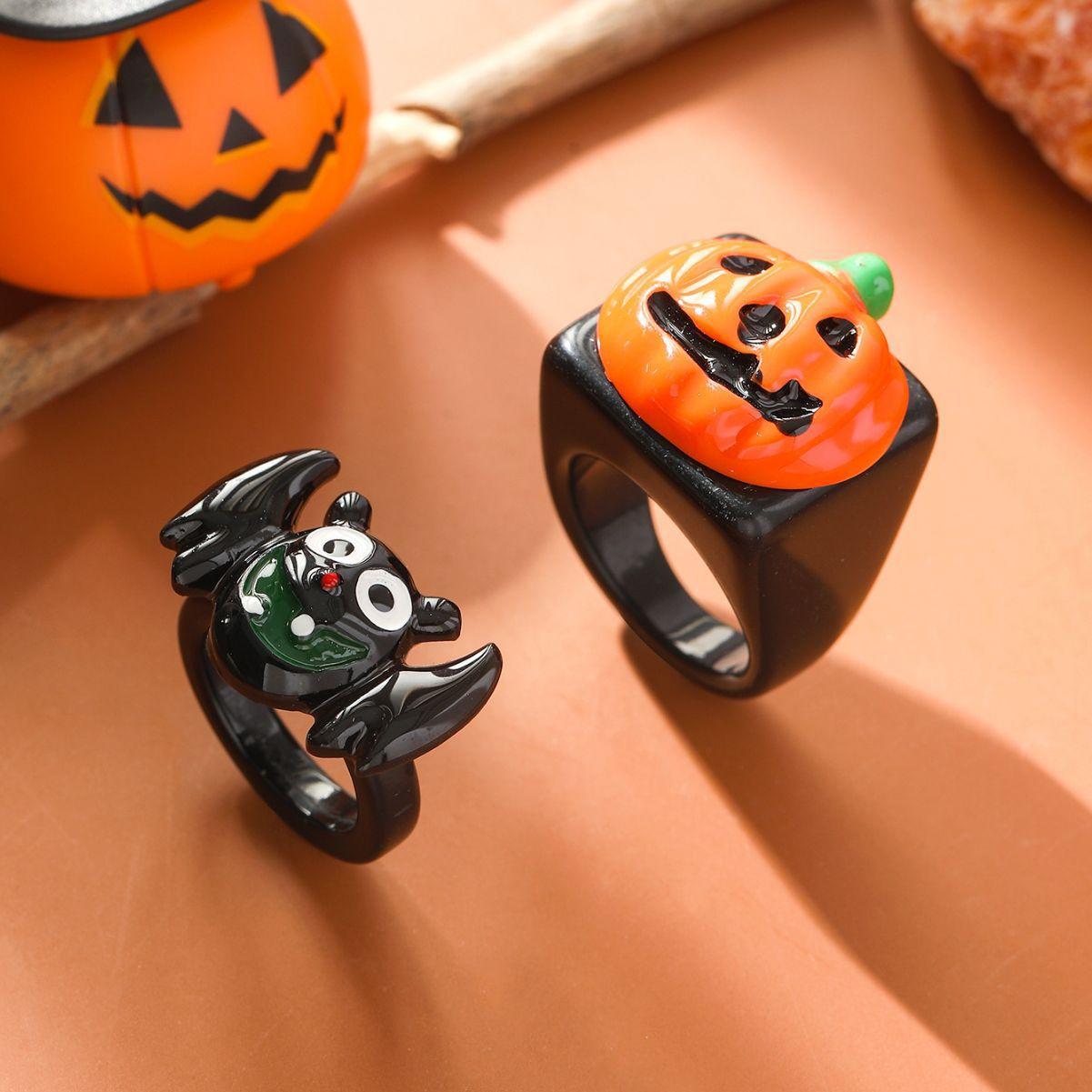D23-076 Men and Women's New Halloween Cartoon Funny Ring Cute Pumpkin Ghost Hand Jewelry