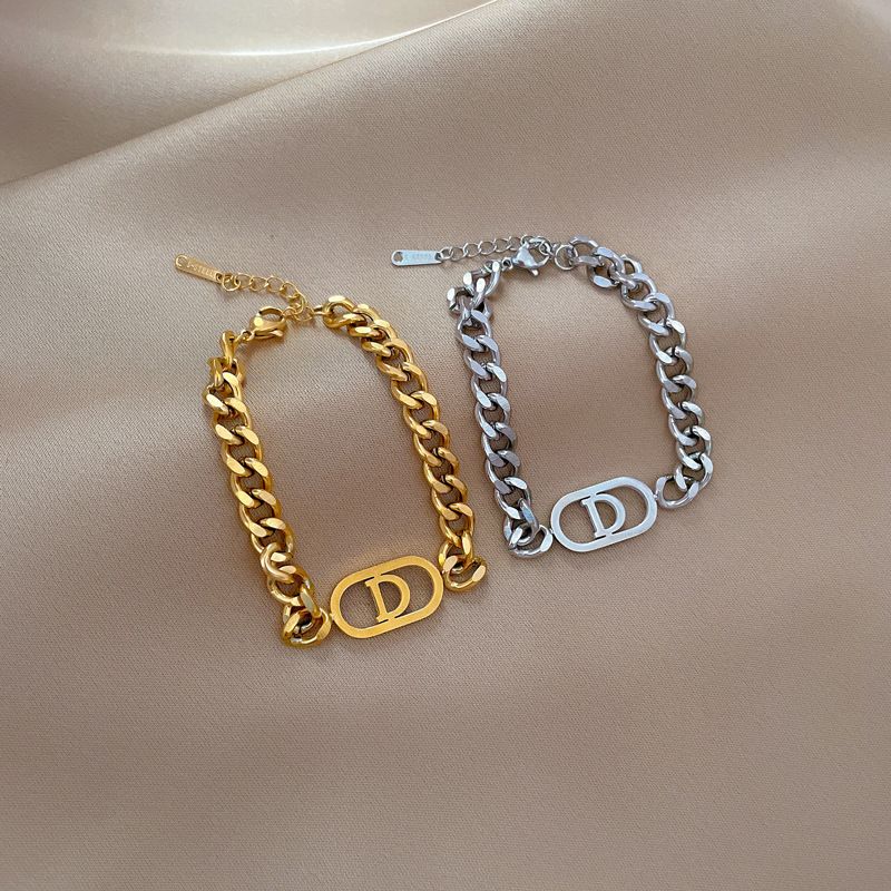 Ins Minimalist Letter D Titanium Steel Bracelet, Thick Curb Link Adjustable Wrist Chain, Waterproof Anti-Tarnish Stainless Steel Jewelry, Vintage Trendy Accessory Friendship Gift for Women
