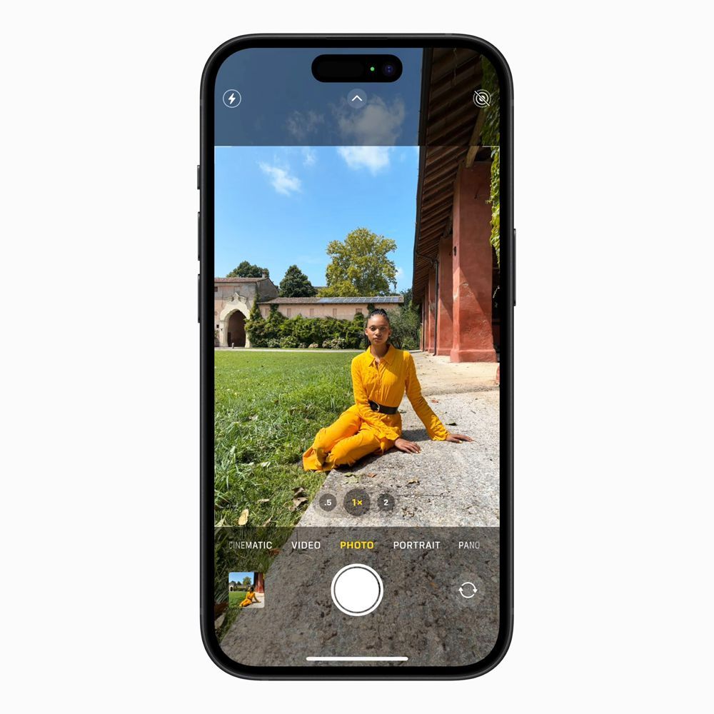 Apple iPhone 15 (Unlocked, 128GB)  6.1” Super Retina XDR Display, A16 Bionic Chip, Advanced Dual-Camera System Refurbishment GSM Phone【Lowest Price Online】
﻿