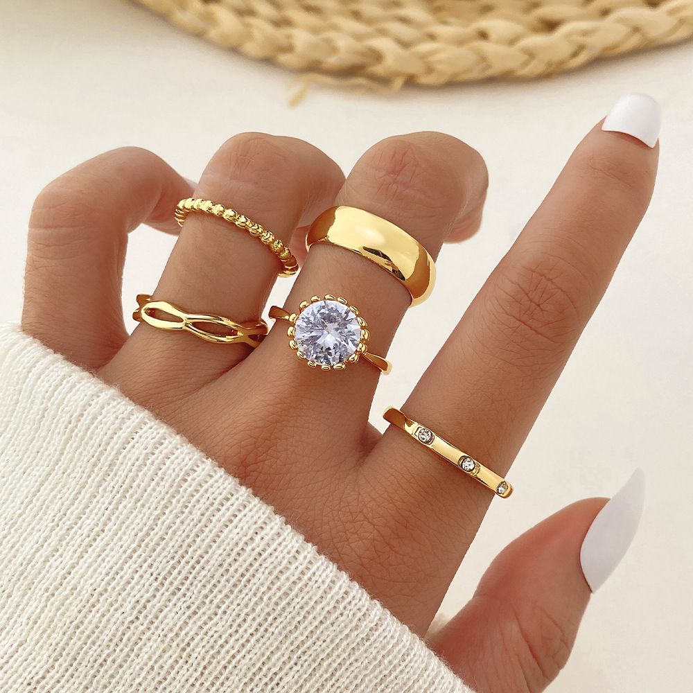 MY2417 Women's New Gold Stamen Ring Inlaid Rhinestone Ring