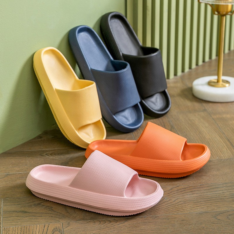 Women Men Soft Sole Indoor slippers Non-Slip Bathroom Home Flip-Flops Thick Platform Cloud Sandals Ultra-Light Outdoors slippers