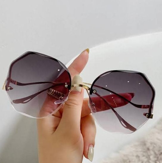 Luxury Polygon Rimless Sunglasses Women Brand Designer Summer Oversized Vintage Shades Sun Glasses Female Lady Sunglass 