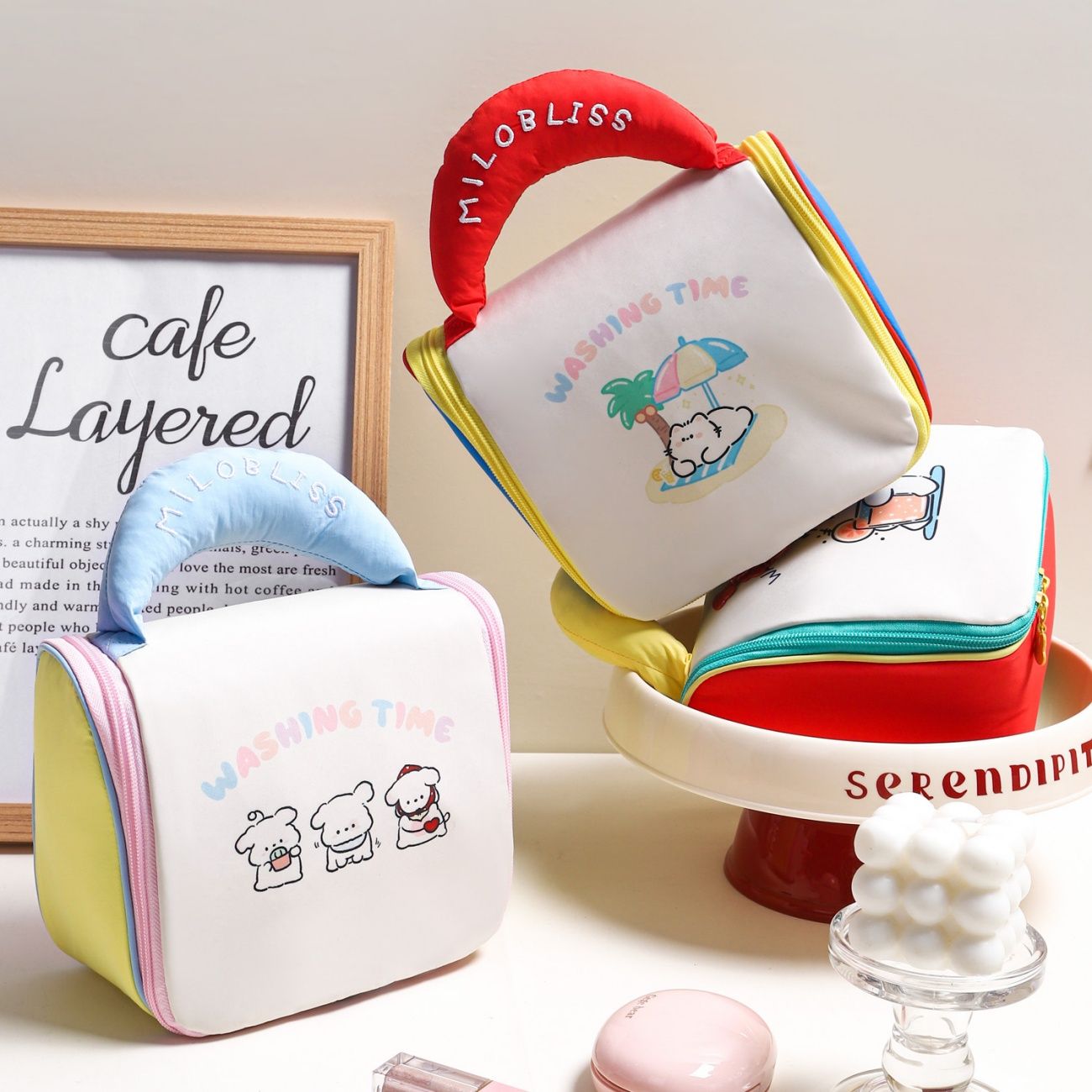 Affordable Makeup Case for Students, Portable & Hangable Toiletry Bag, Travel Cosmetic Storage Bag with Multiple Compartments for Girls
